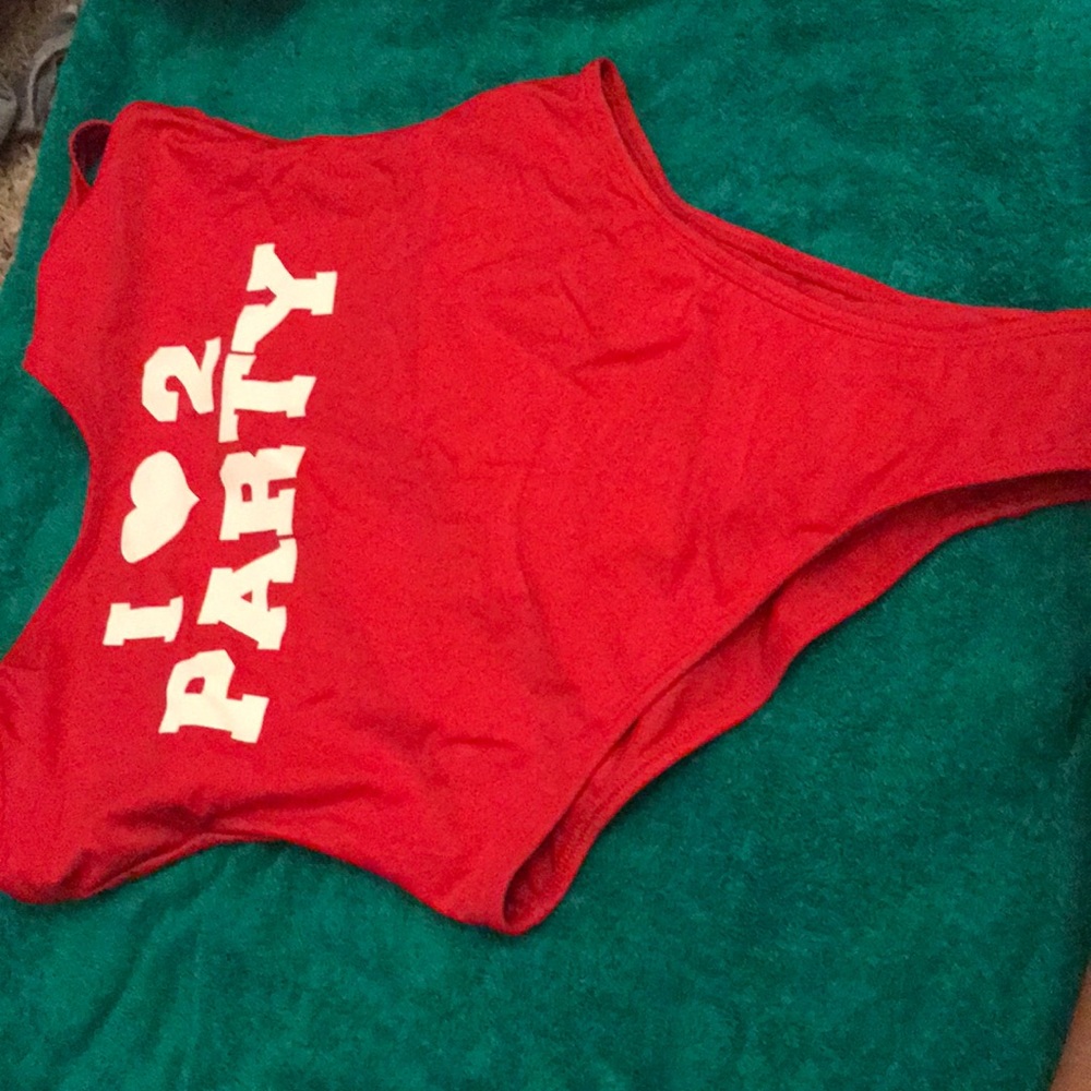 One piece bathing suit